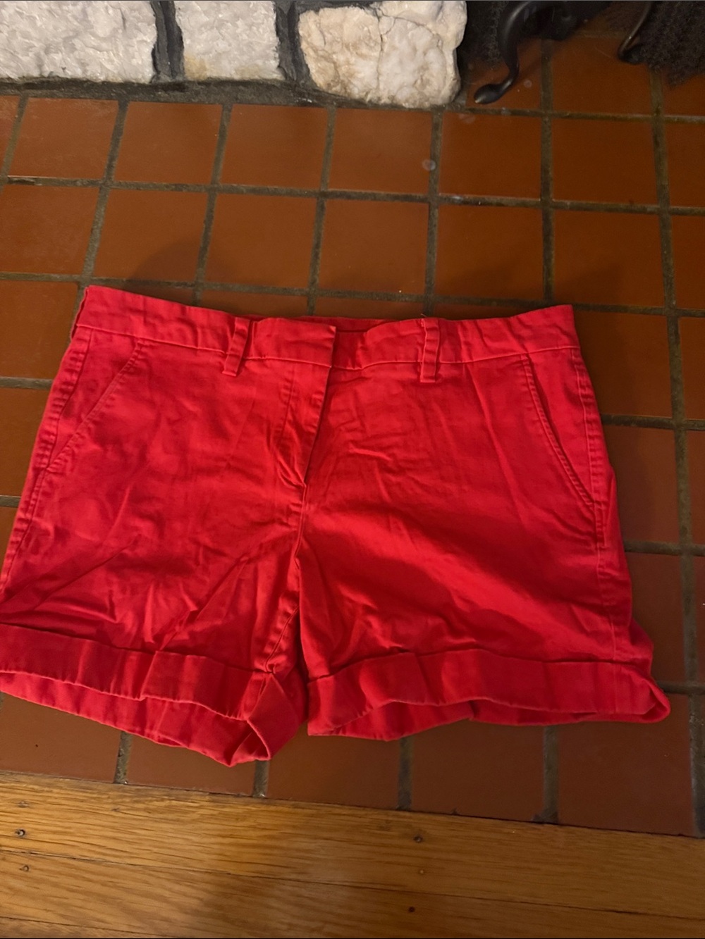Market & Spruce Bright Red Cuffed Women's Shorts
